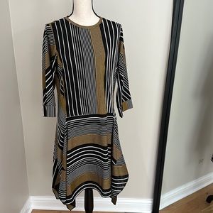 Never Worn! Classy Sacks Shift Dress